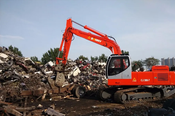 Principles and methods of dismantling equipment for scrapped automobiles